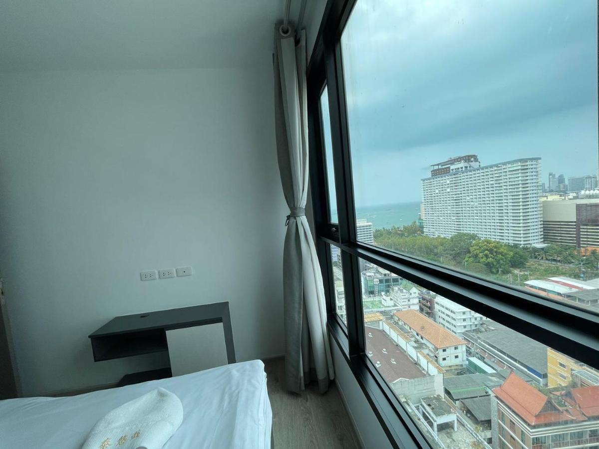 The Base Central Pattaya By Adam Exterior foto