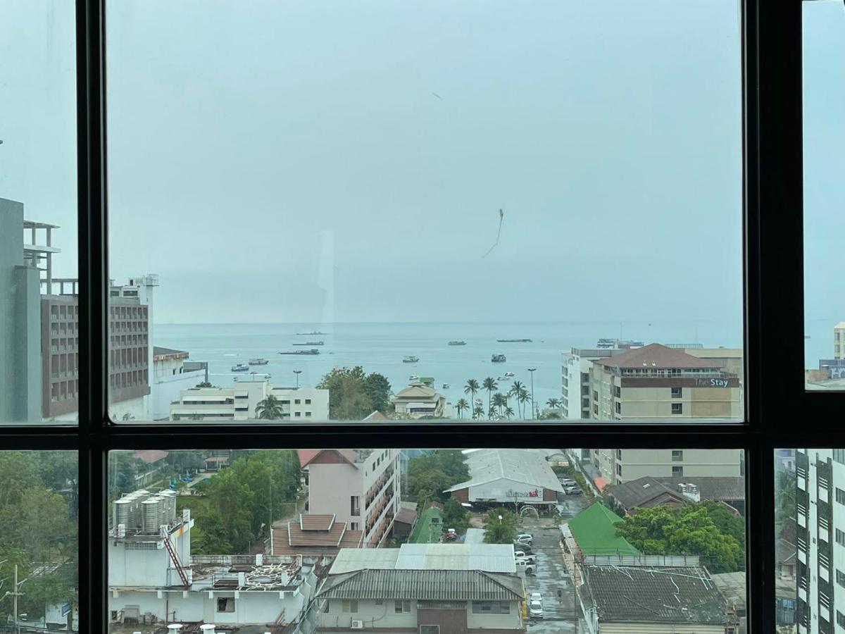 The Base Central Pattaya By Adam Exterior foto